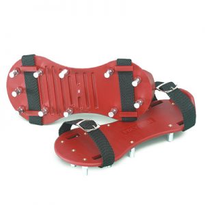 Spijkerzolen rood 2,4 cm stomp gespsluiting